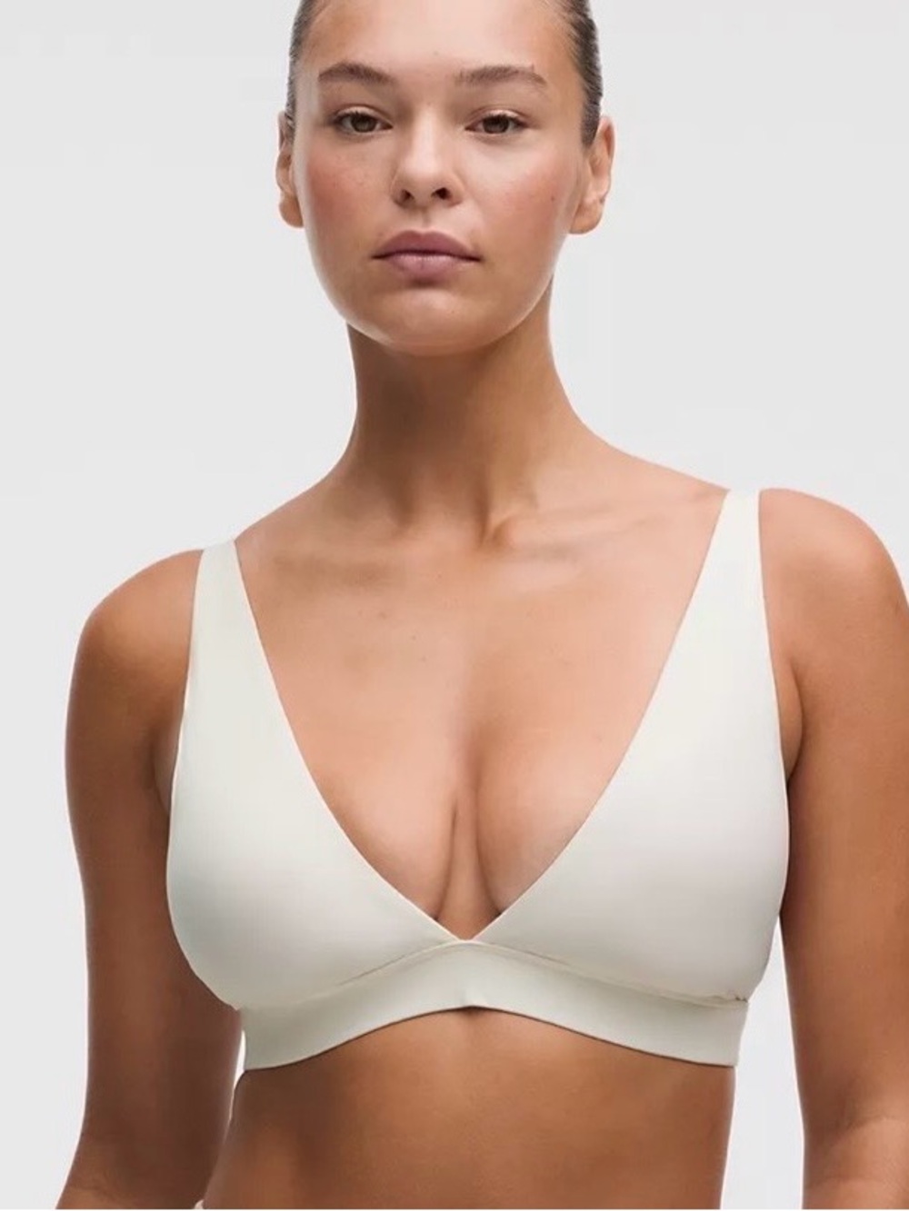 Skims Bralette Size M new with tag